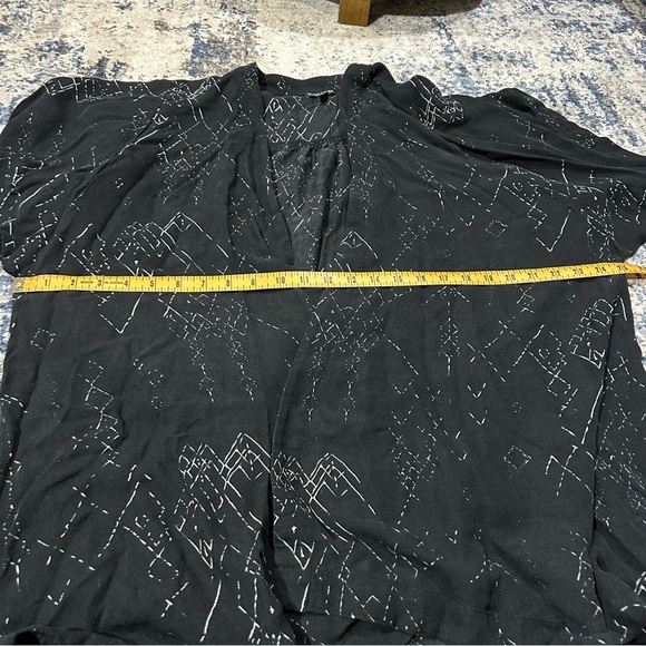 Eileen Fisher Black Marrakesh Printed Silk Tencel Long Kimono Size Small/Medium - Picture 8 of 11